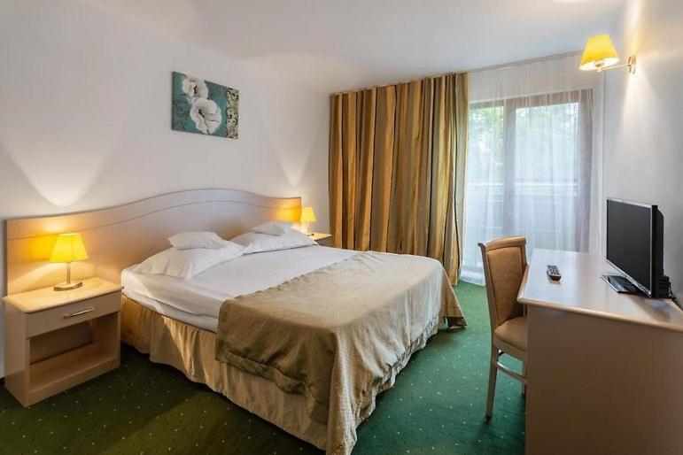 Bran Brad Bega By Steaua De Mare Hotel Eforie Bagian luar foto