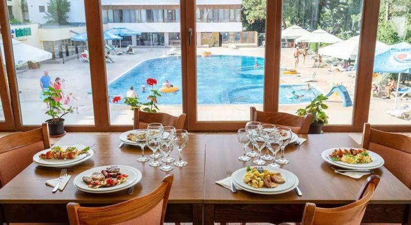 Bran Brad Bega By Steaua De Mare Hotel Eforie Bagian luar foto